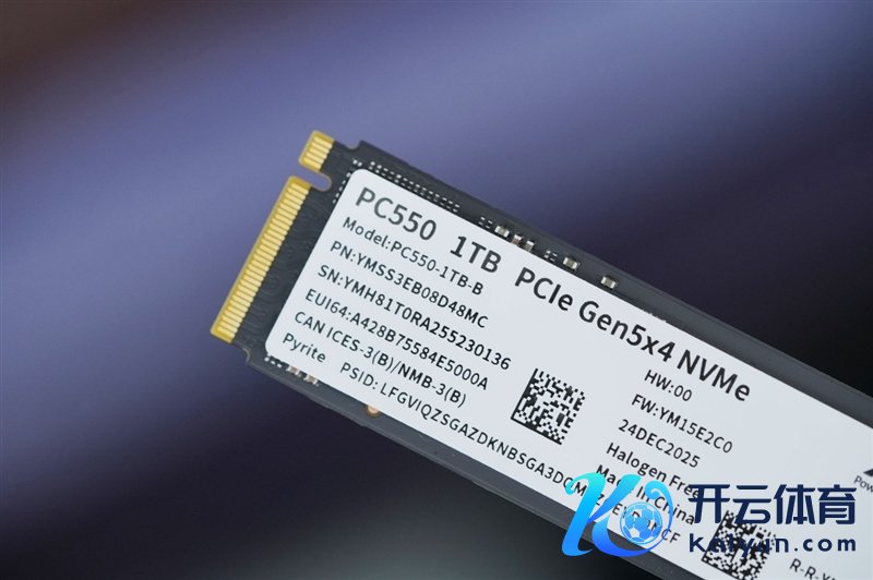 还有比它更强的OEM固态吗！长江存储PC550 1TB评测：毋庸散热片也能满速的PCIe 5.0 SSD